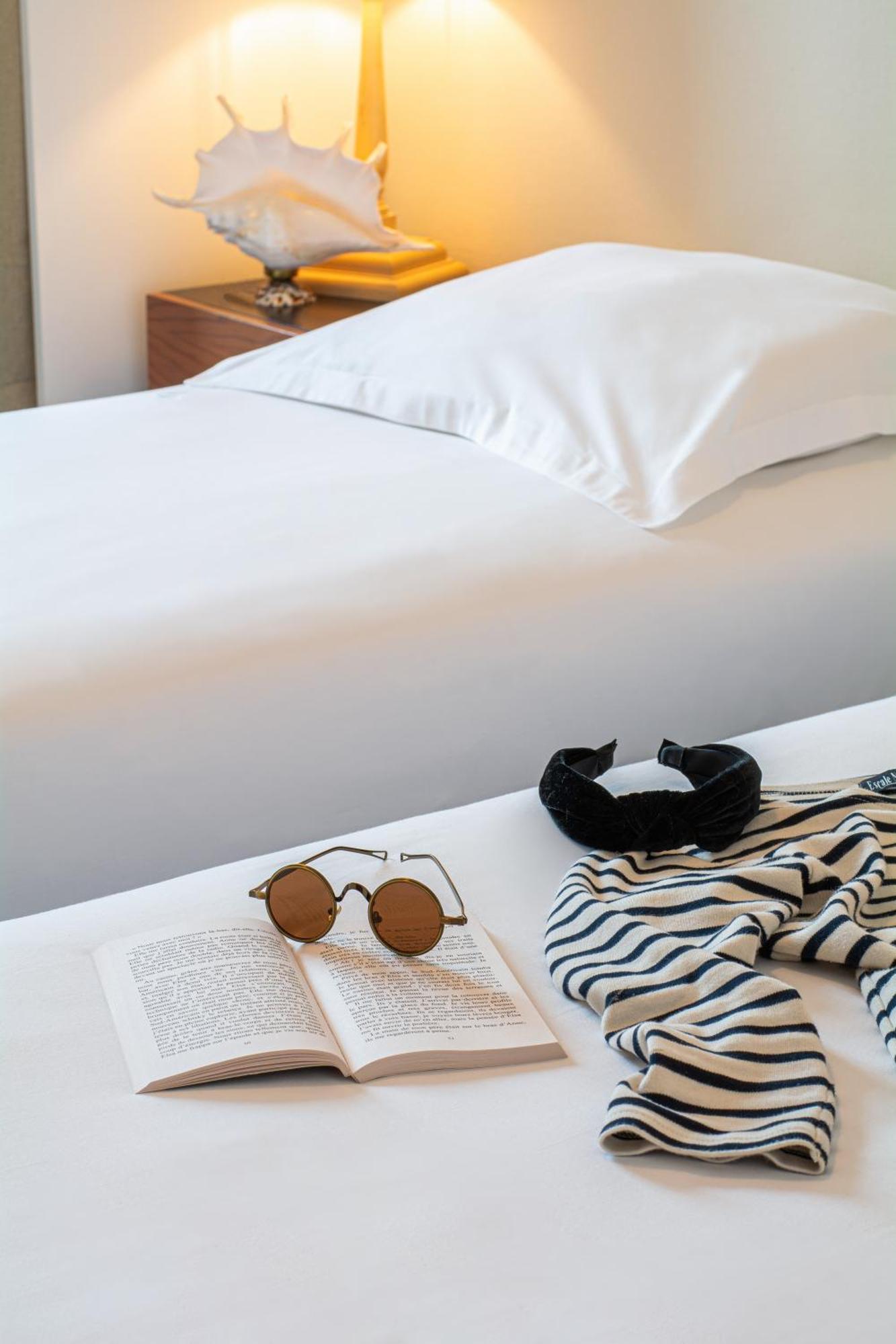 Hotel De La Plage 쿠르쇨 쉬르 메르 외부 사진