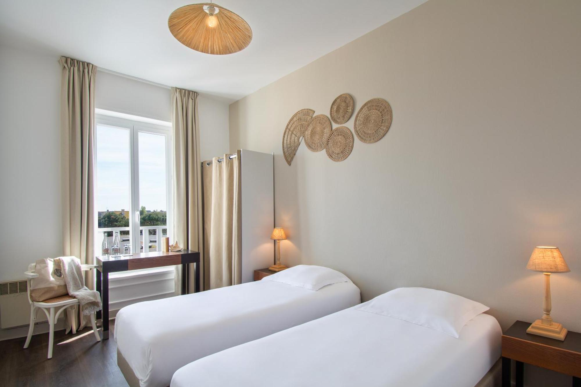 Hotel De La Plage 쿠르쇨 쉬르 메르 외부 사진